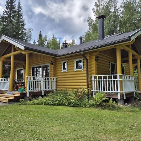 Vaelituvan Lomamoekit Punkaharju Bagian luar foto