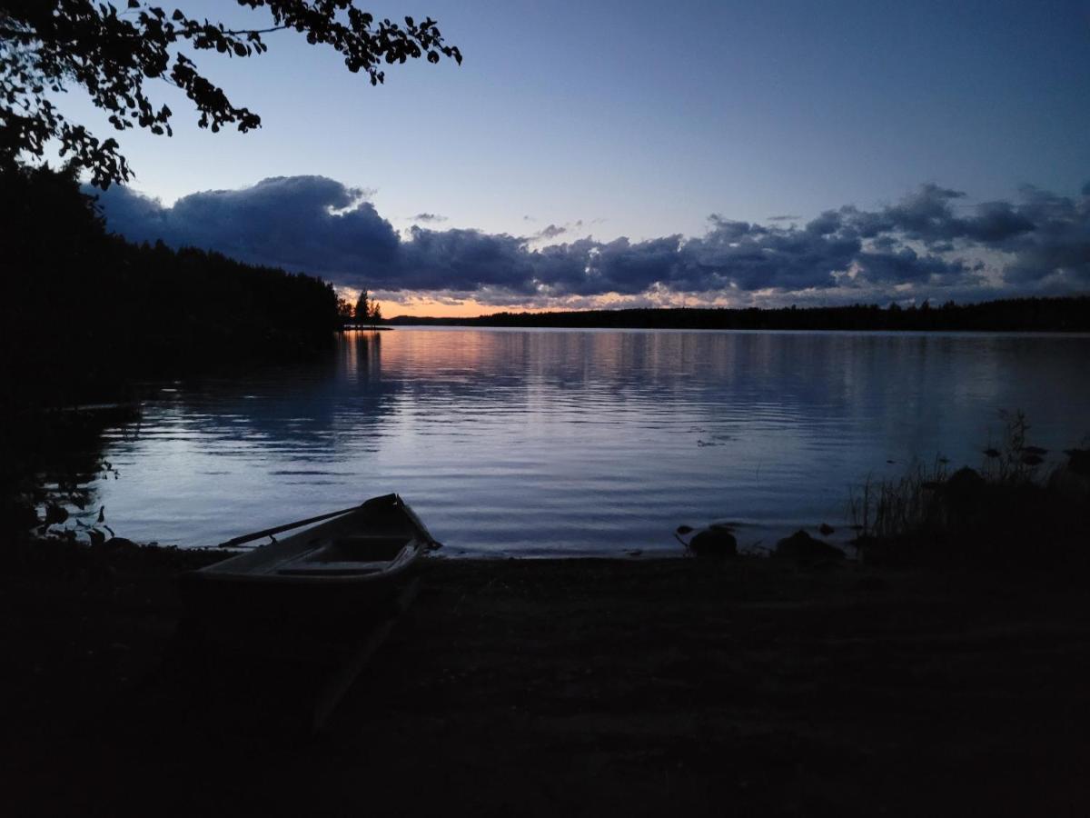 Vaelituvan Lomamoekit Punkaharju Bagian luar foto