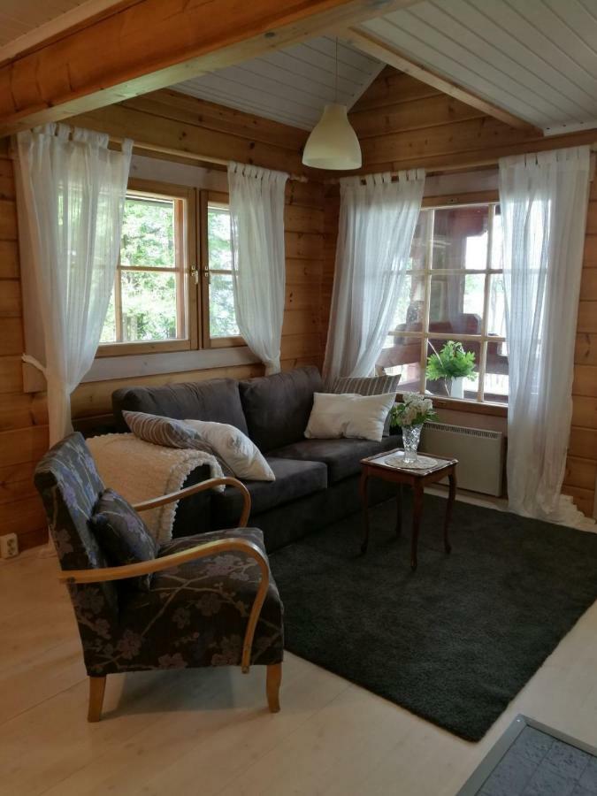 Vaelituvan Lomamoekit Punkaharju Bagian luar foto